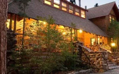 Gold Mountain Manor Bed and Breakfast