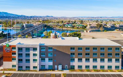 Holiday Inn Express & Suites Lake Havasu - London Bridge by IHG