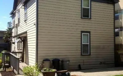 Capitol Hill Apartments