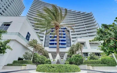 1201 W S 1 Bedroom Condo by RedAwning