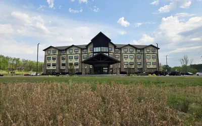 Comfort Inn and Suites Near Lake Guntersville