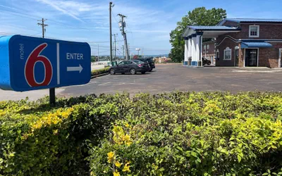 Motel 6 East Ridge, TN