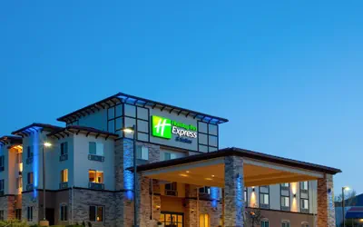 Holiday Inn Express & Suites Frazier Park by IHG