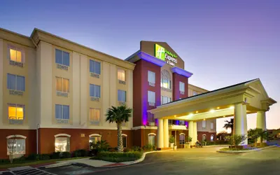 Holiday Inn Express Hotel & Suites Uvalde by IHG