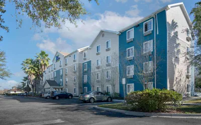 Extended Stay America Select Suites - Orlando - South