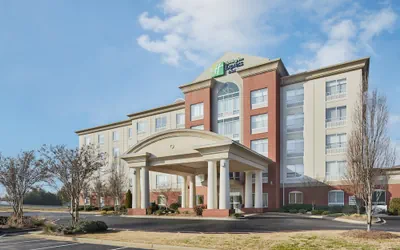 Holiday Inn Express Hotel & Suites Spartanburg-North by IHG