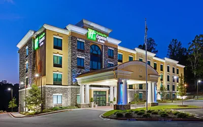 Holiday Inn Express & Suites Clemson by IHG