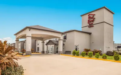 Red Roof Inn & Suites Lake Charles