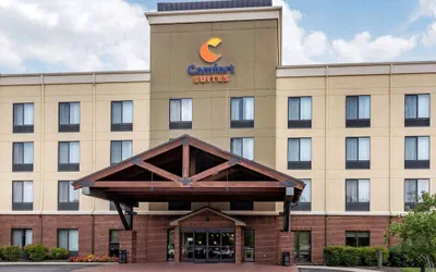 Comfort Suites Manchester near Arnold AFB