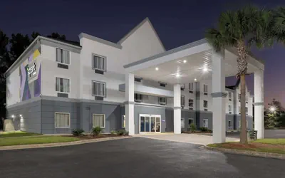 Spark by Hilton Savannah South I-95