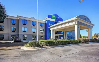 Holiday Inn Express & Suites Jacksonville - Atlantic Beach by IHG