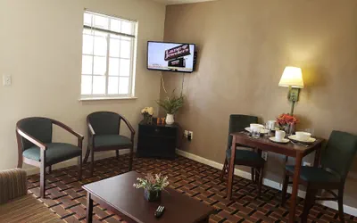 Affordable Suites Burlington