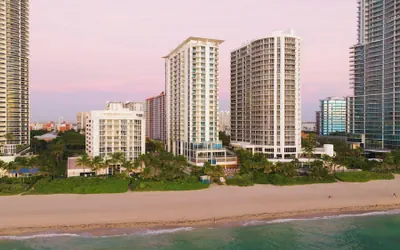 Solé Miami, A Noble House Resort