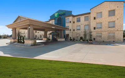 Holiday Inn Express & Suites Oklahoma City NW-Quail Springs by IHG