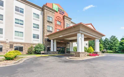 Holiday Inn Express Hotel & Suites Mount Airy by IHG