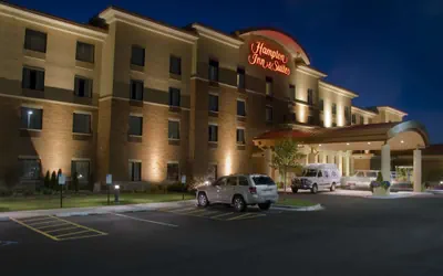 Hampton Inn & Suites Madison-West