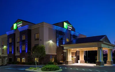 Holiday Inn Express Hotel & Suites Lewisburg by IHG