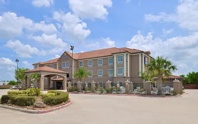 Comfort Inn & Suites Winnie