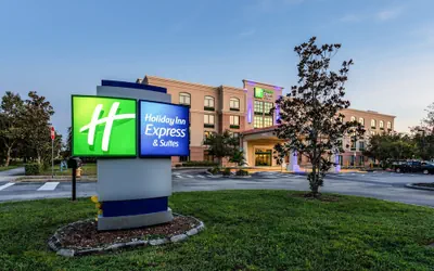 Holiday Inn Express & Suites Bradenton East-Lakewood Ranch by IHG