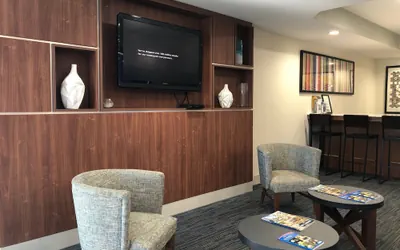 Holiday Inn Express & Suites Franklin KY by IHG