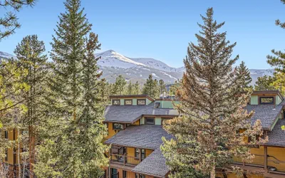 Lances West 7 2 Bedroom Condo by RedAwning