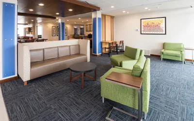 Holiday Inn Express & Suites Auburn by IHG