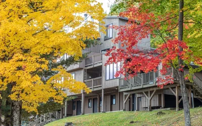 57 North Lynx 3 Bedroom Condo by RedAwning