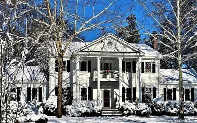 The Virginia Cliffe Inn