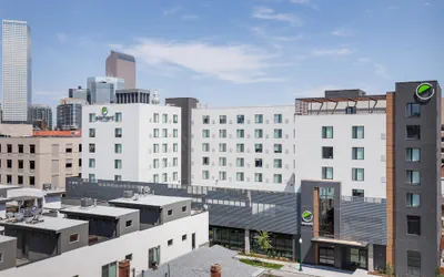 Element Denver Downtown East