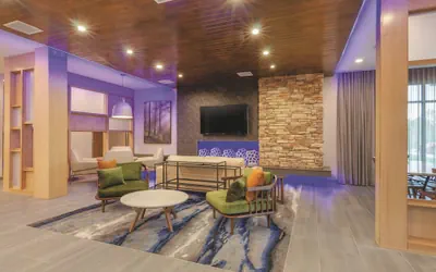 Fairfield Inn & Suites by Marriott Kansas City Shawnee