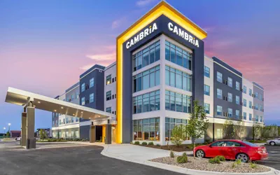 Cambria Hotel Davenport Quad Cities