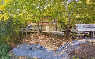 3 Bedroom House for 8