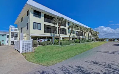 Anna Maria Island Beach Bay Breeze