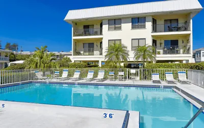 Anna Maria Island Beach View 208