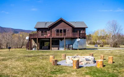 Snowbird Florida Rentals Poppy's Hideaway on the Shenandoah River!