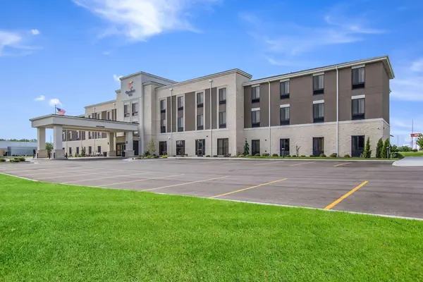 Photo 1 - Comfort Inn Jasper South