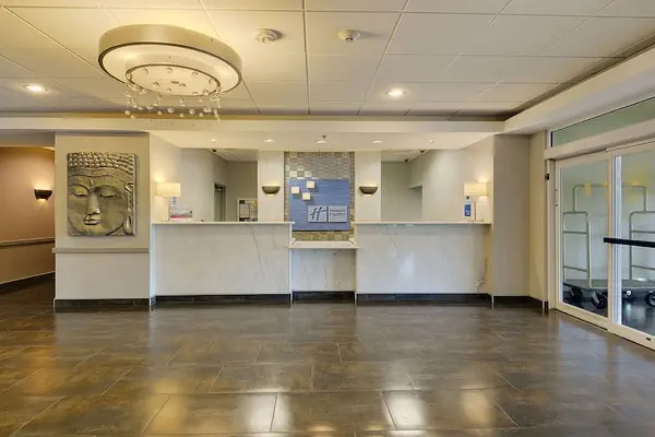 Photo 1 - Holiday Inn Express & Suites Gonzales by IHG