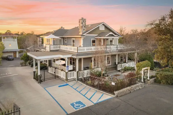 Photo 1 - Polo House and Bungalows