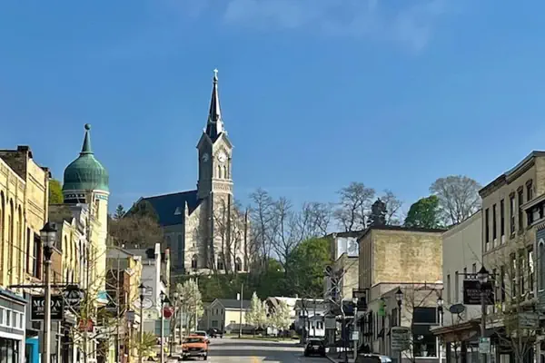 Photo 1 - The Port Hotel