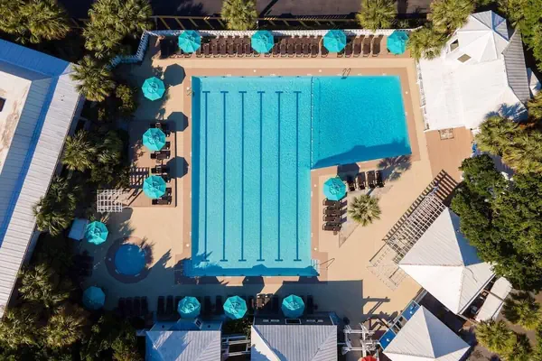 Photo 1 - 522 Sunsuite