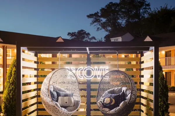 Photo 1 - The Cove At Salem