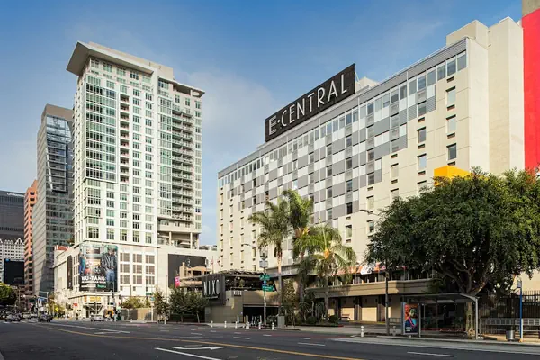 Photo 1 - E-Central Downtown Los Angeles Hotel