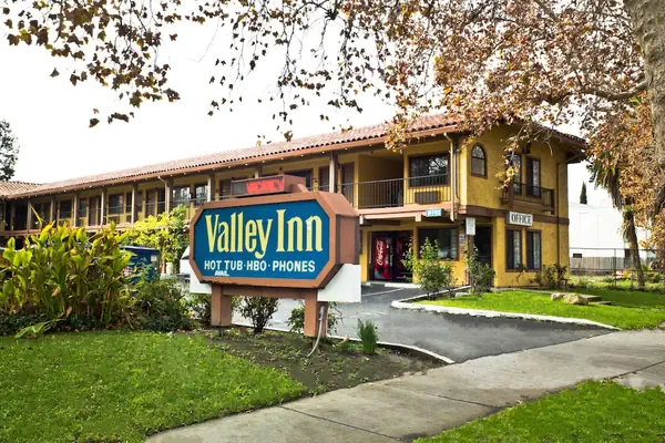 Photo 1 - Valley Inn San Jose