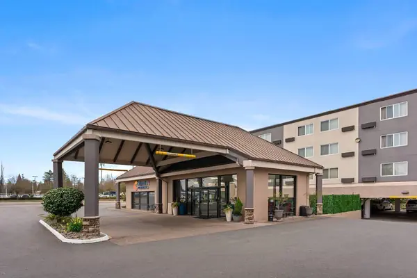 Photo 1 - Comfort Inn & Suites Beaverton - Portland West