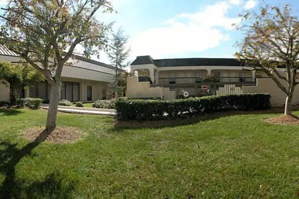 Photo 1 - Ramada by Wyndham Lebanon