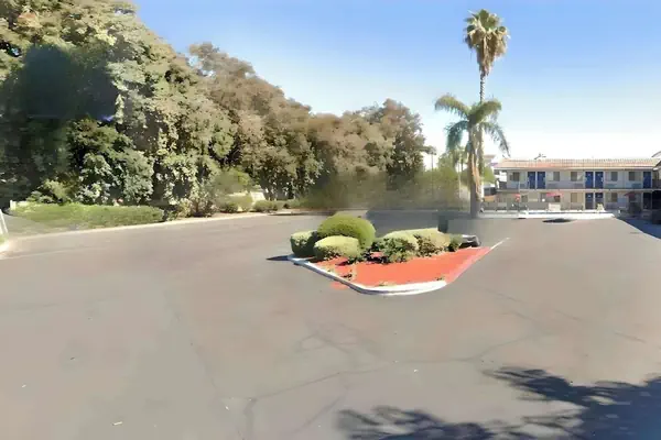 Photo 1 - Motel 6 Modesto CA