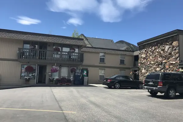 Photo 1 - Snowshoe Motel