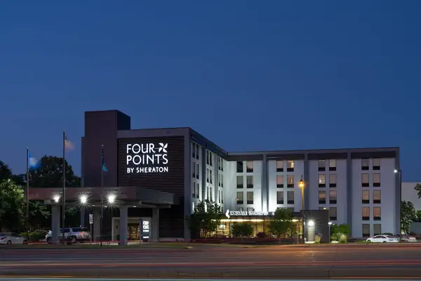 Photo 1 - Four Points by Sheraton Mall of America Minneapolis Airport