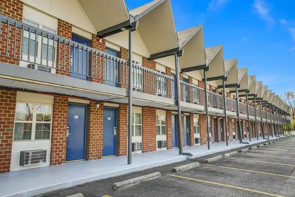 Photo 1 - Motel 6 Carlisle, PA - Cumberland Valley