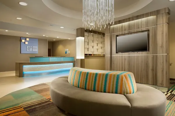 Photo 1 - Holiday Inn Express & Suites DFW - Grapevine by IHG